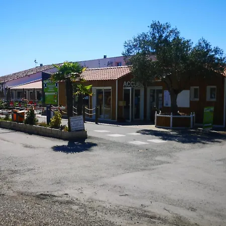 4 Etoiles Cap Soleil Oleron 홀리데이파크 *